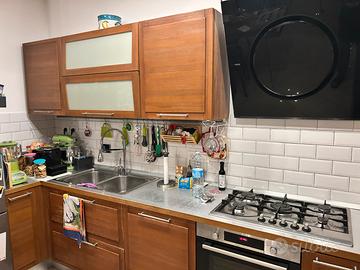 Cucina in legno grattarola