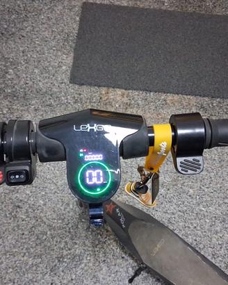 Monopattino batteria