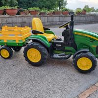 Trattore John Deer per bambini