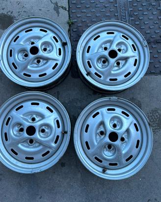 Cerchi ORIGINALI Fergat 4,50 x 13 pollici Fiat 127