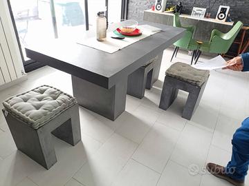 Tavolo da interno ed esterno