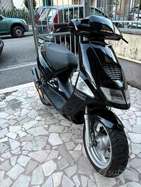 aprilia sr 50 replica