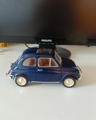 Modellino Fiat 500 Bburago 1:16