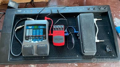 Pedaliera effetti per chitarra elettrica