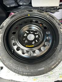 Ruotino r17  Nissan qashqai j11 T125/80 mai usato