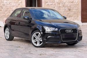 Audi A1 1.6 TDI 90 CV NAVI LED