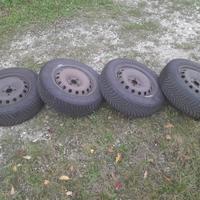 Cerchi in acciaio 15" con gomme – Opel Corsa D