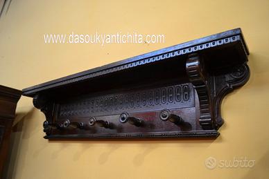 Antico appendiabiti-cappelliera Neorinascimento