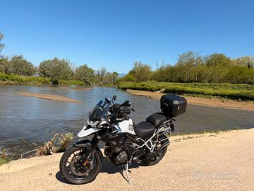 Triumph tiger 1200 gt pro