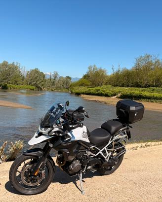 Triumph tiger 1200 gt pro