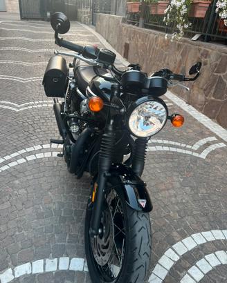 Triumph bonevillte t120 black