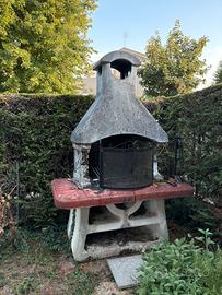 Barbecue/caminetto da giardino
