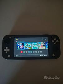 Nintendo Switch lite nera!