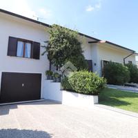 PORZIONE DI BIFAMILIARE A PORTO MANTOVANO