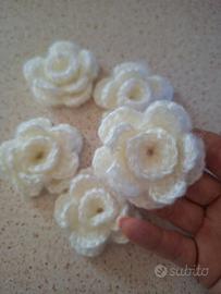 Set 5 fiori all’uncinetto stile mohair