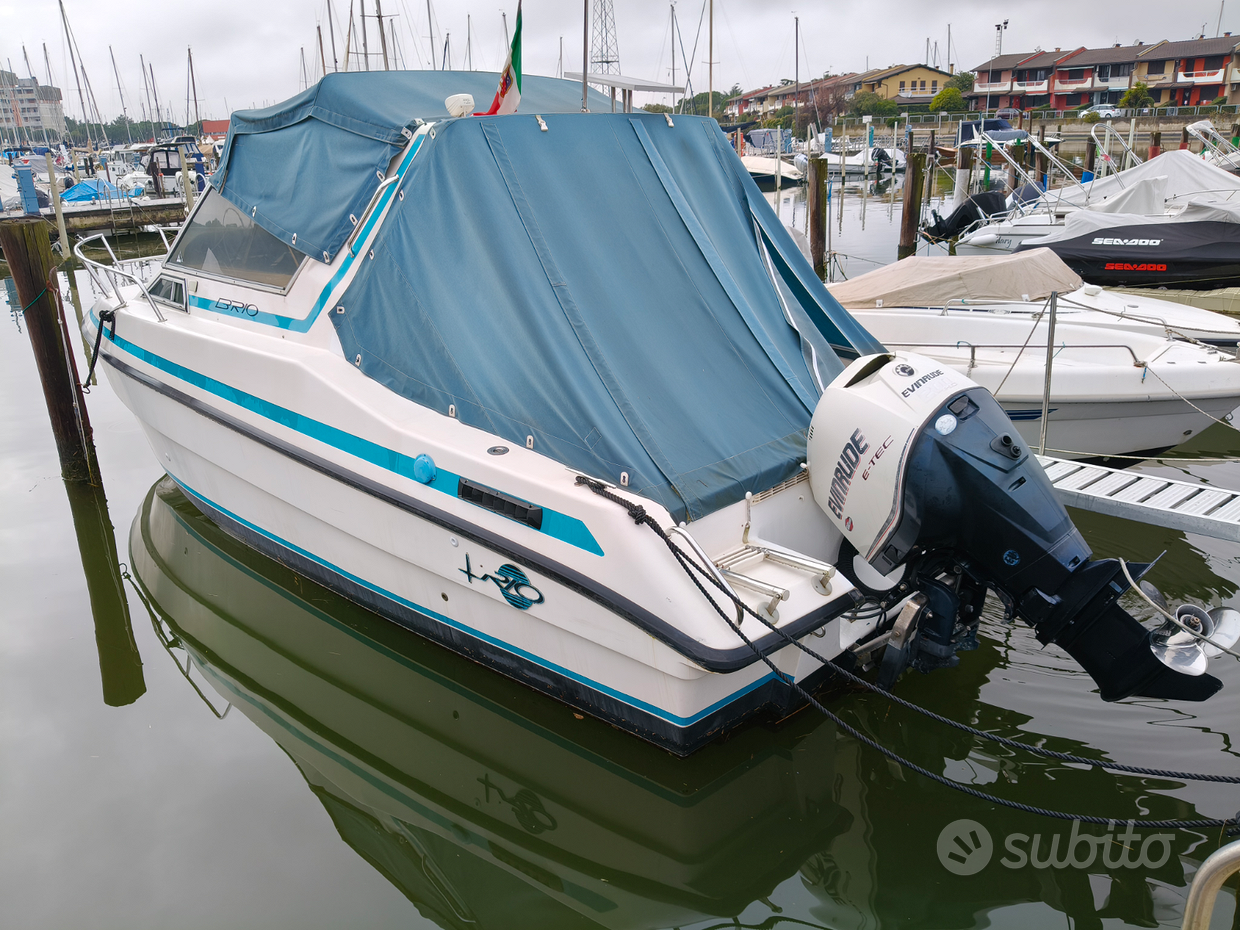 Evinrude 3,5 CV: Fuoribordo portatile guida a barra