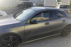 Mercedes Classe A 180d premium amg edition.