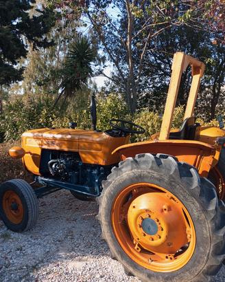 trattore agricolo fiat 315