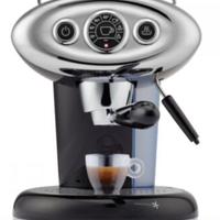 Illy macchina da caffè a capsule iperespresso