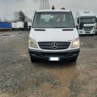 Motrice con gru mercedes sprinter 410 cdi