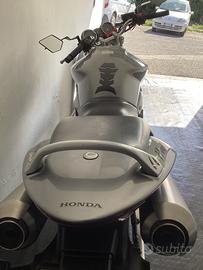 HONDA HORNET 900 ANNO 2002