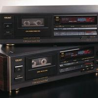 Teac   V 680
