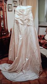 vestito da sposa beige