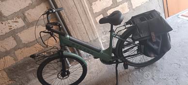 bici elettrica con pedalata assistita 