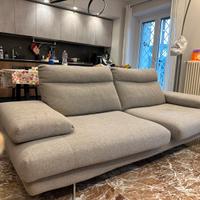 Divano moderno allungabile