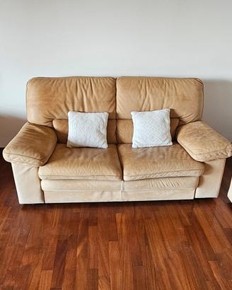 Divani in nabuk eleganti ottime condizion