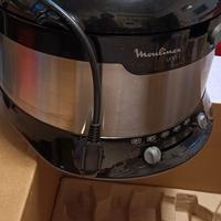 friggitrice Moulinex, 2.1 litri, usata due volte, 