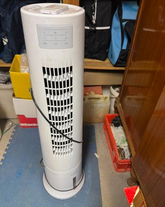 Ventilatore con telecomando.
