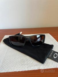 Oakley Heliostat
