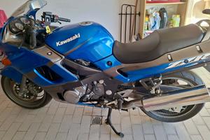 kawasaki zzr 600