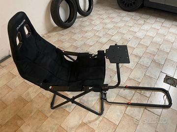 Postazione simracing PLAYSEAT Challenge ActiFit
