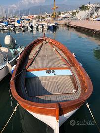 Gozzo ligure in legno