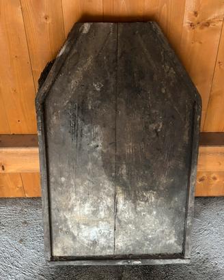 Tavola antica da casera per stagionatura formaggi