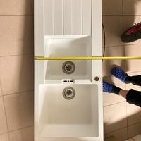 Lavandino doppia vasca in fragranito bianco