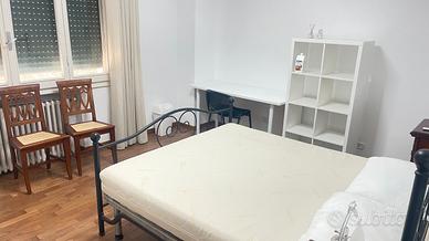 Camera singola per lavoratore o studente referenzi