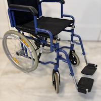 Sedia rotelle con ingombri ridotti (52 cm)