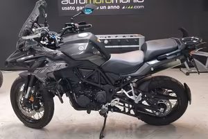 Benelli TRK 502