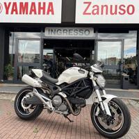 Ducati Monster 696