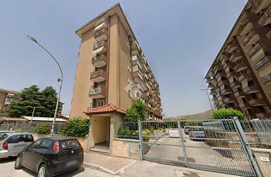 4 LOCALI A SANTA MARIA CAPUA VETERE