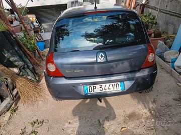 auto quasi ventennale 