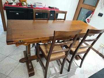 tavolo fratino in legno massello e sedie dedicate