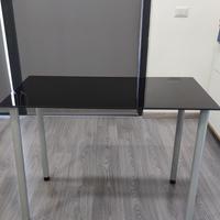 scrivania in vetro nero temprato 