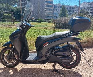 Honda SH 350 sport