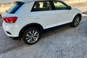 VW T ROC 1.6 TDI BUSINESS