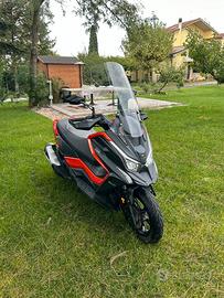 Kymko DTX 360, 300cc
