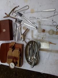 Attrezzatura vintage da medico 